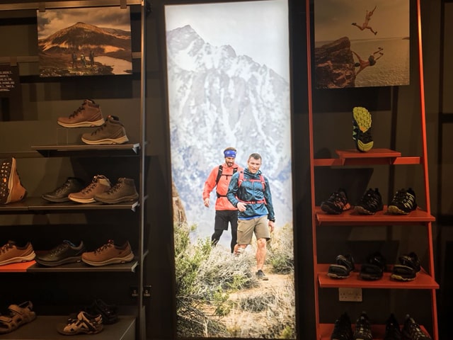 Brighten Up Retail Displays With LED Lightboxes